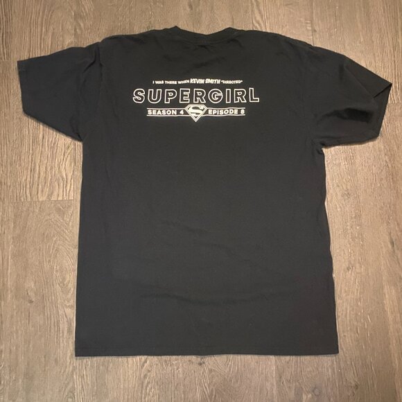 RARE Supergirl TV Series Kevin Smith Directed Episode Crew Gift T-Shirt size L - Picture 5 of 6
